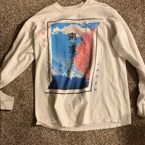 white popular poison shirt